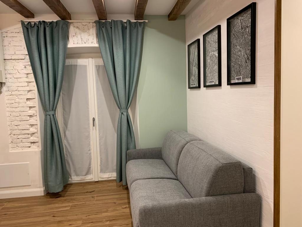 Elegant Suite In Milan Center Bagian luar foto
