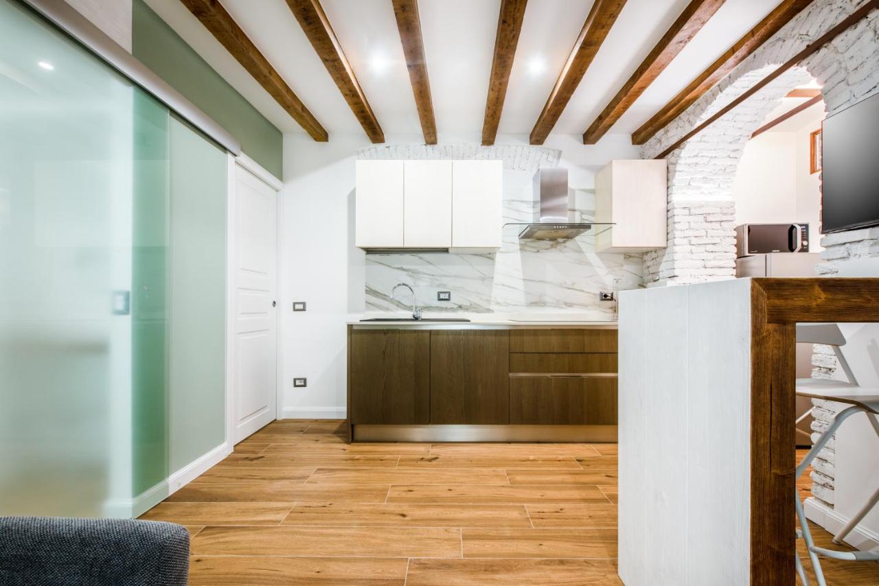 Elegant Suite In Milan Center Bagian luar foto
